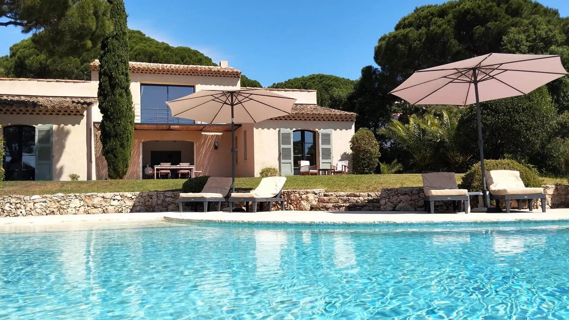 Villacoucourelle Saintemaximecom Quiet Near Beach & Center With Sea And Garden Views La Garonnette-Plage
